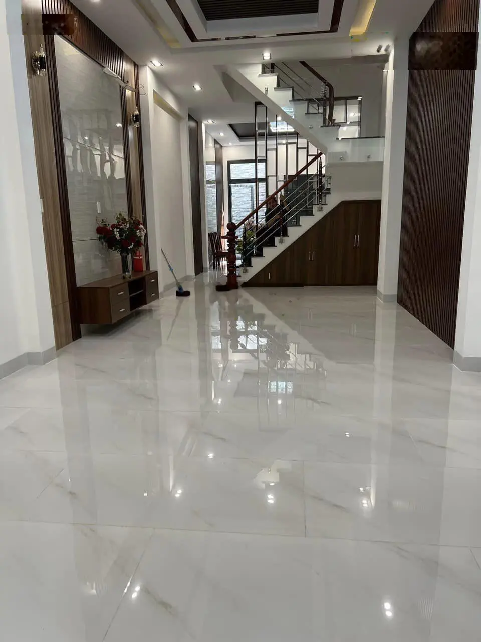 Khách tìm nhà đường ôtô 78,2m2, Đ. Phùng Hưng - P. 14 - Quận 5, đang cho thuê 31triệu