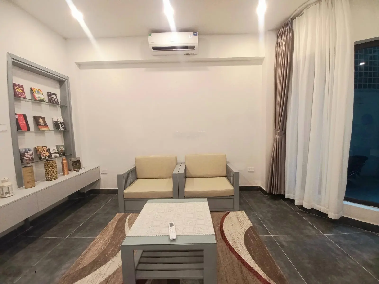 Thợ nhuộm hoàng kiếm- 6 tầng thang máy - full nội thất - tt hoàn kiếm - ở hoặc căn hộ apartment