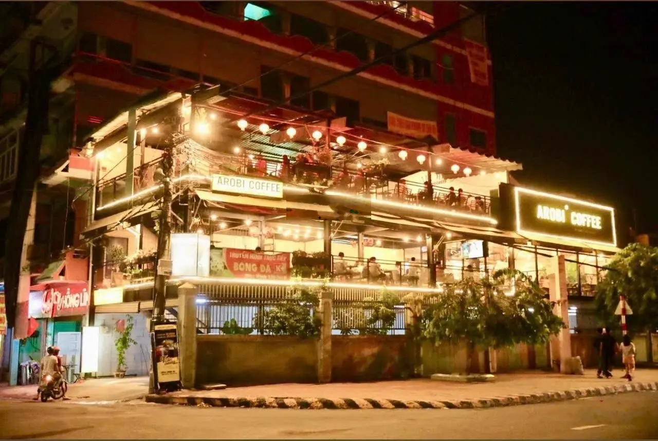 Ngộp bán giá sốc, bán quán cafe góc 2 mặt tiền đường lớn P. An Bình. 8,5x25m. Giá chỉ 11 tỷ TL chủ