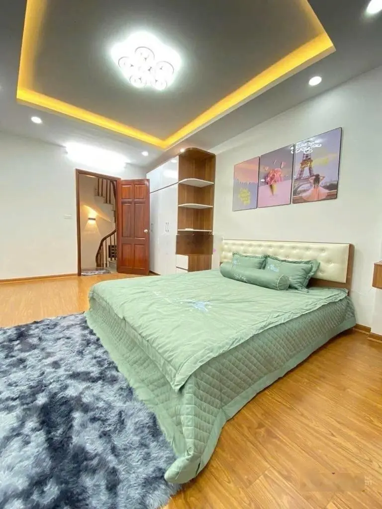 Nhà đẹp Mỹ Đình, 5 tầng, gần ô tô, giá nhỉnh 6 tỷ, LH: 0978685116