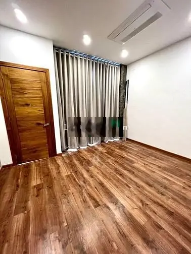 Nhà Vip Phan Đăng Lưu, p3, Phú Nhuận, DT 49,2m2, giá 4,5 tỷ, SHR.