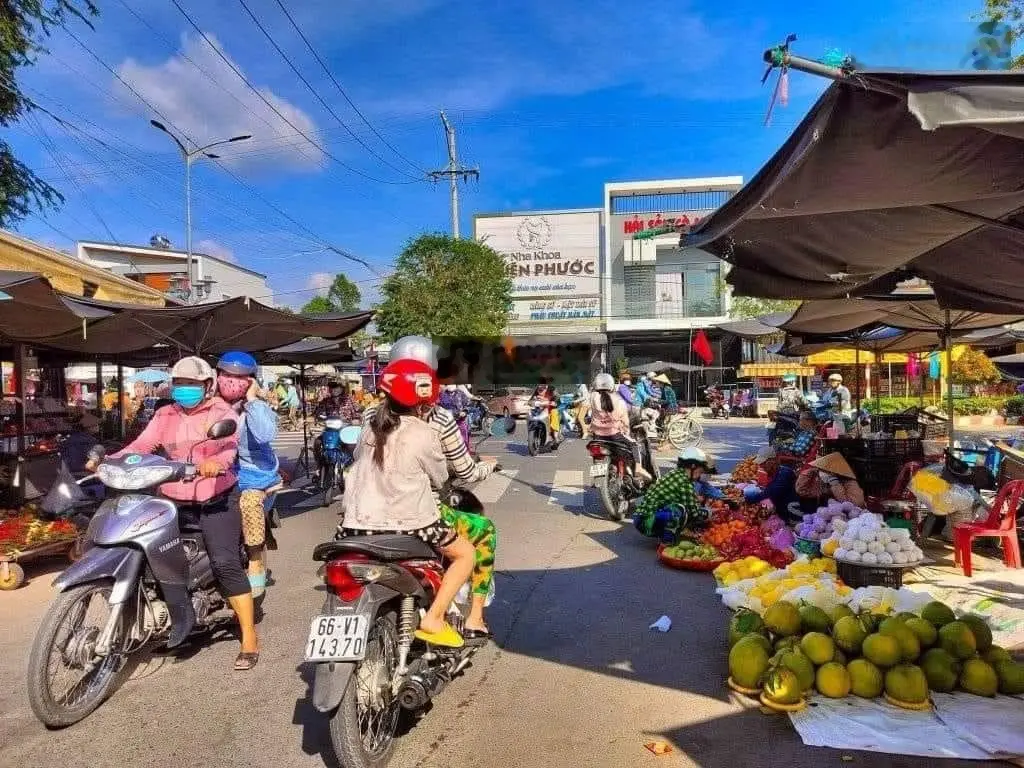 BÁN RẼ ĐẤT TRUNG TÂM THỊ XÃ (10X52=524M2)SHR , THỔ CƯ, GIÁ 439 TRIỆU TIỆN ÍCH NHƯ BÌNH DƯƠNG