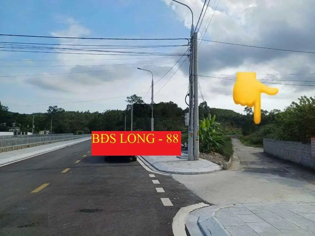 Bán 700m2 đất phường Việt Hưng, thành phố Hạ Long, giá 5. X tỷ