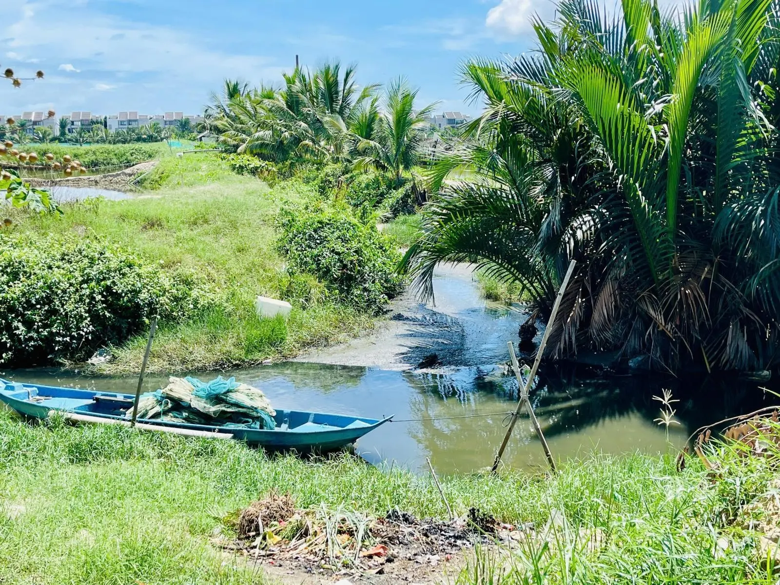 Chính chủ cần bán đất thôn Võng Nhi đối diện view Hồ + dự án Casamia