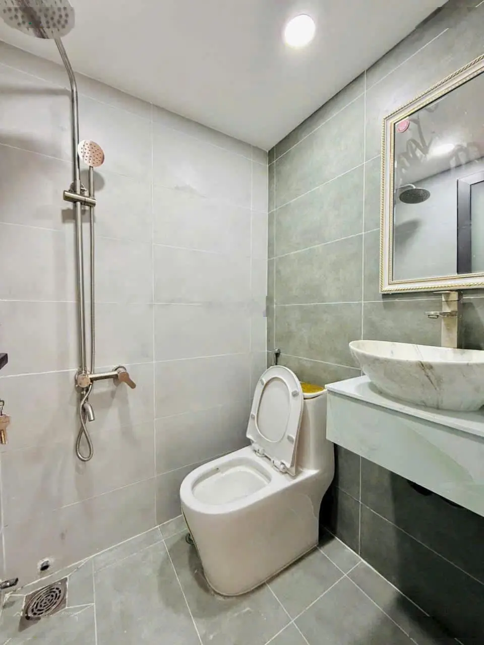 Chú Hải về quê cần bán gấp nhà DT 65m2 giá 2tỷ57, 3PN, 2WC tại Lâm Văn Bền, Tân Thuận Tây, Q7, SHR