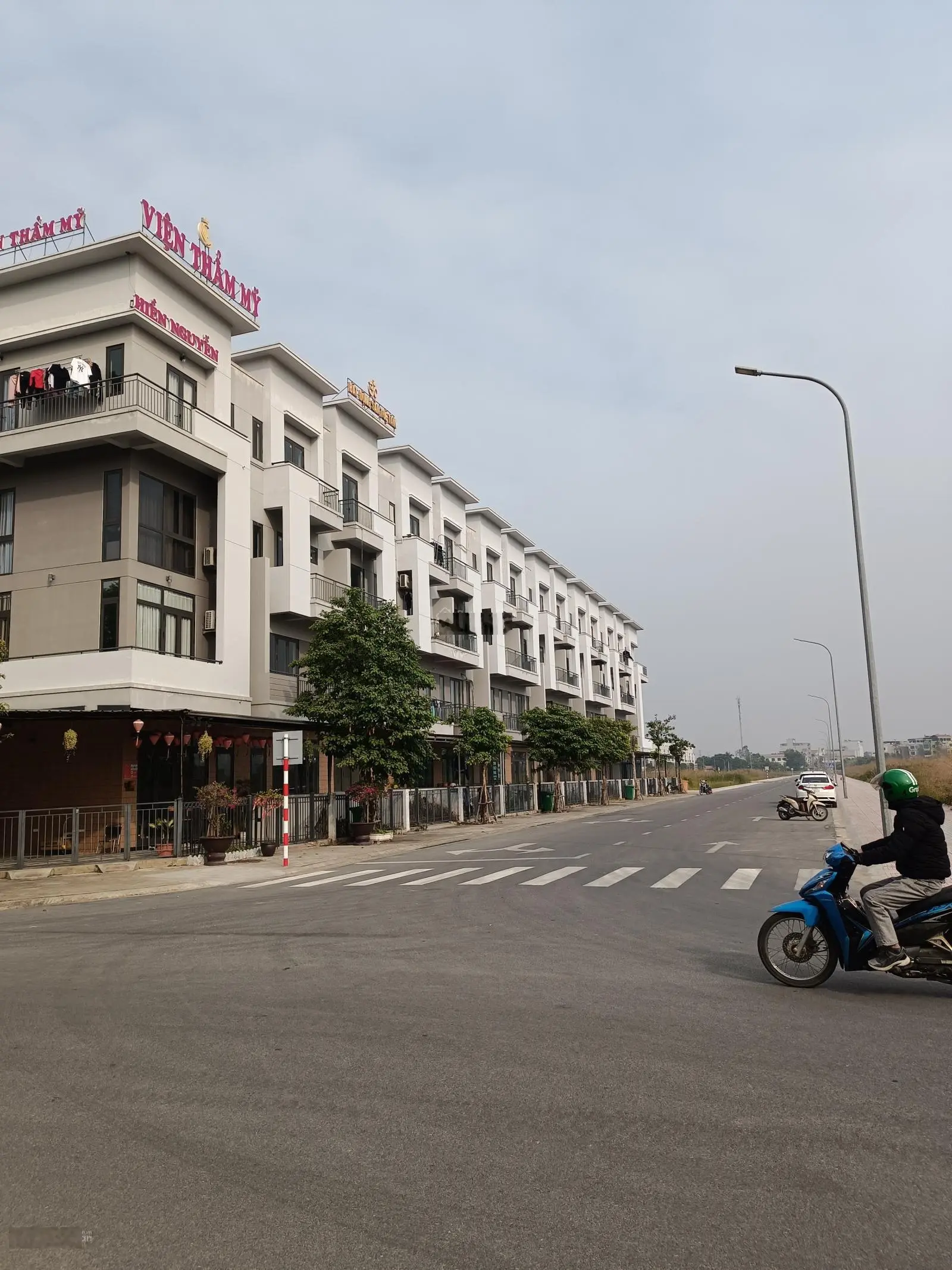 Bán shophouse 4 tầng làn ngoài, kinh doanh cho chuyên gia thuê được ngay