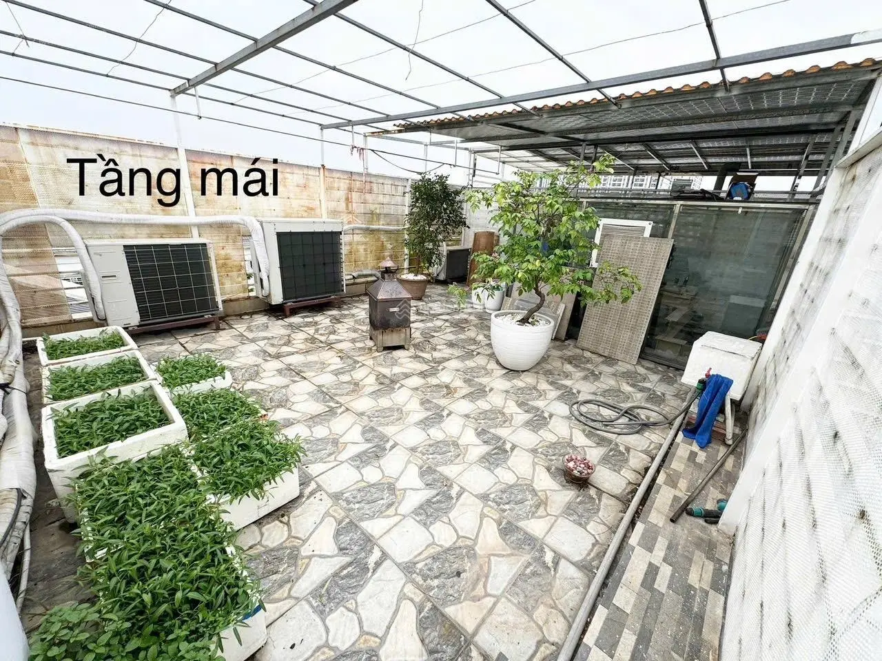 Bán liền kề Vinhomes The Harmony gần hồ điều hoà, hoàn thiện xịn có thang máy, giá hợp lý