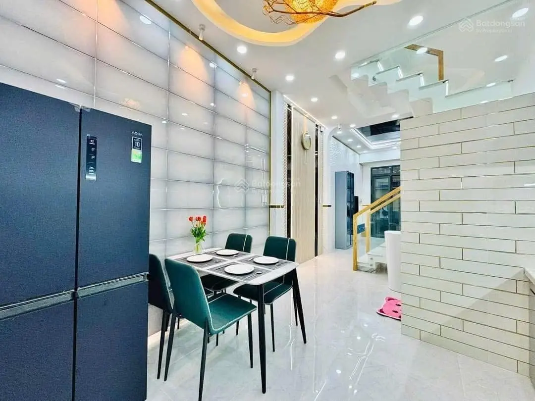 Tin siêu hot nhà đẹp bán nhanh! Đường Lê Văn Duyệt, P3, Bình Thạnh, DT: 46.8m2, hẻm ôtô, giá 2tỷ450