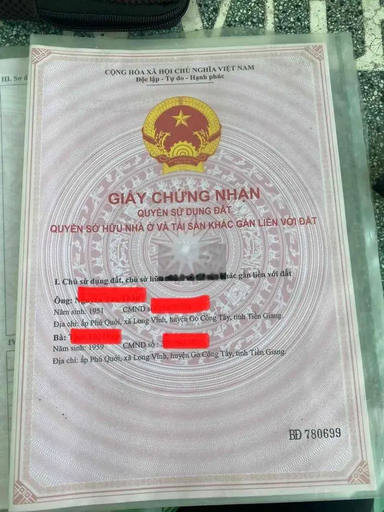 cần bán đất giấy tờ rõ ràng có sổ hồng