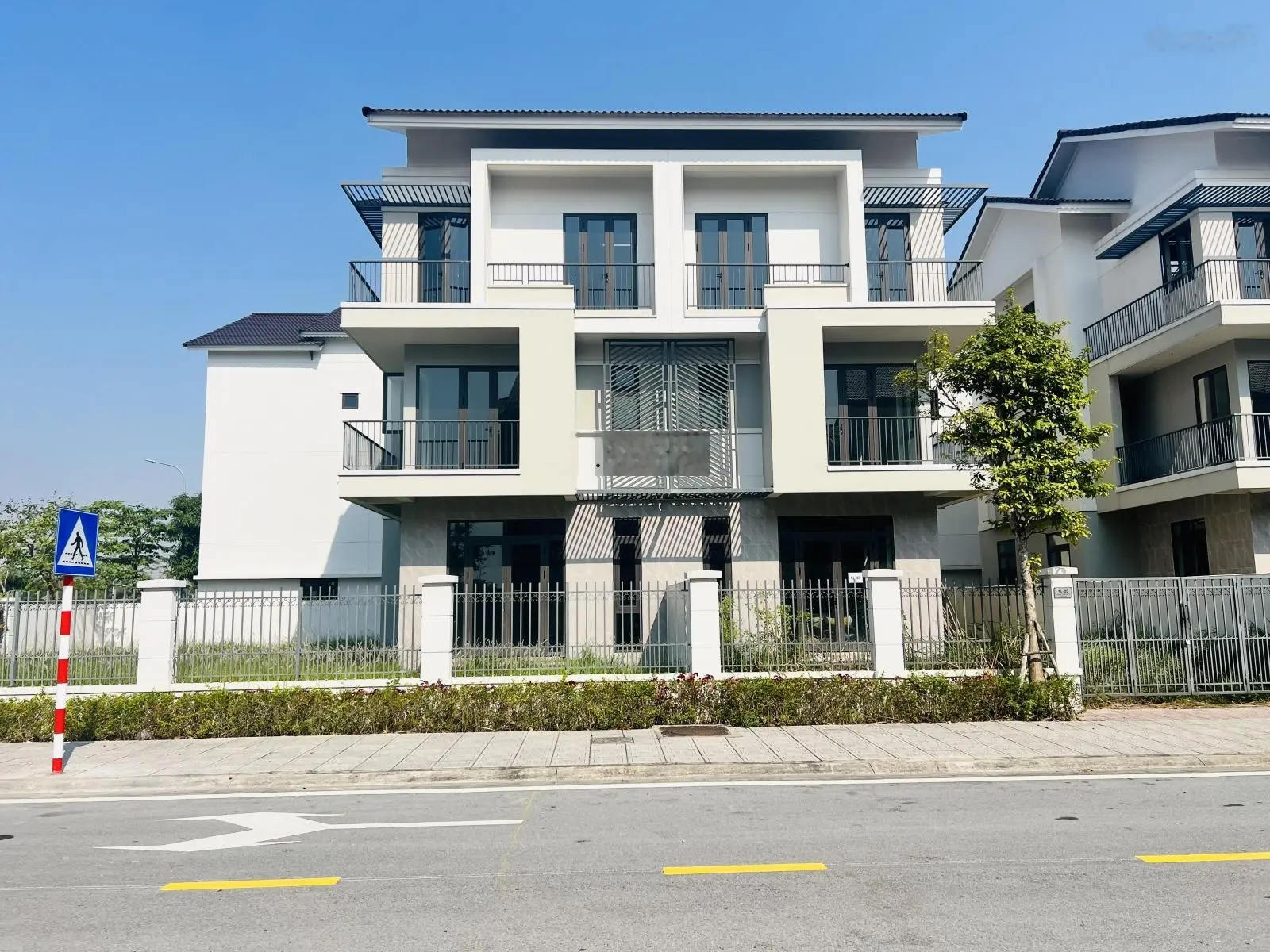 Bán BT đẹp xuất sắc tại Centa Riverside, hàng chủ đầu tư giá F0