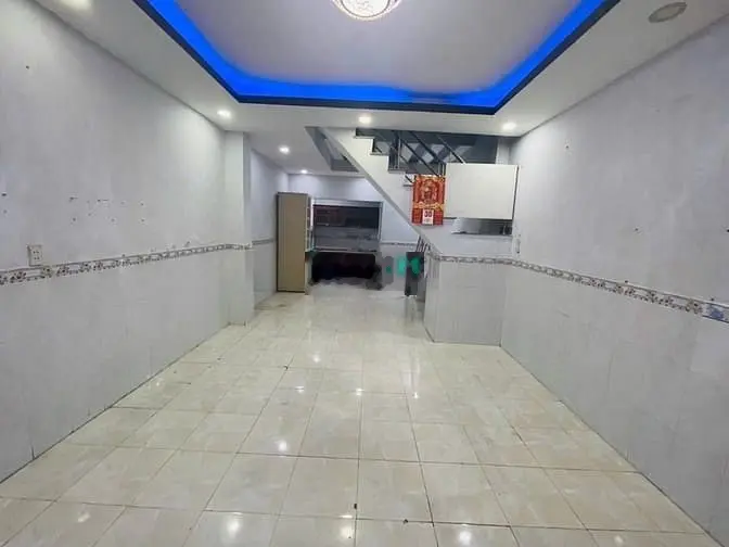 Nhà 3 Tầng, sát Tên Lửa, 48m2, hẻm 4m.