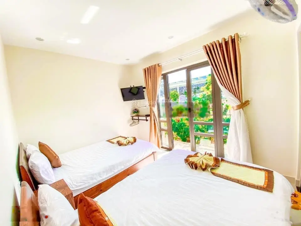 Bán biệt thự vip - view đồi núi - mặt tiền đường hoàng hoa thám - 464m2 - chỉ 23tỷ