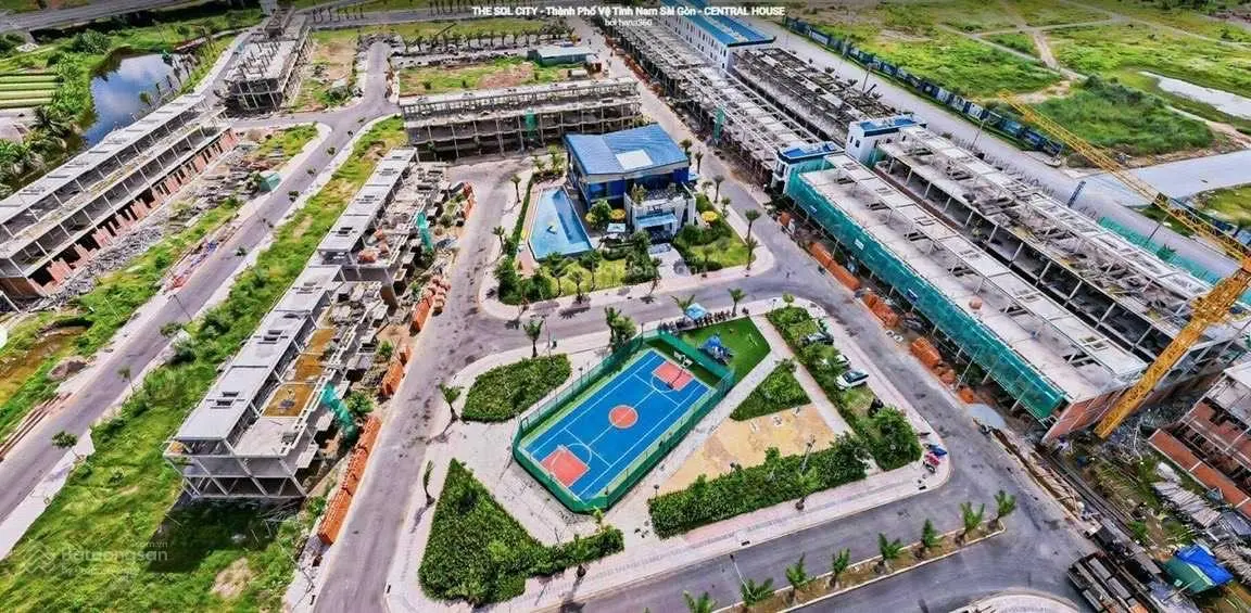 Bán gấp lô đất The Sol City liền kề chợ Hưng Long Bình Chánh, đường 22m, giá 2 tỷ 1