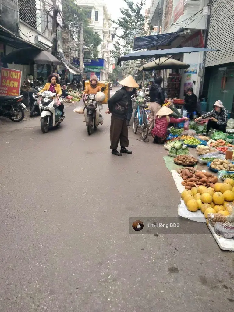 Nhà Dương Lâm mặt chợ 45m2, Mt 3.6m giá 9 tỷ 600. Ô tô tránh. Kinh doanh đỉnh