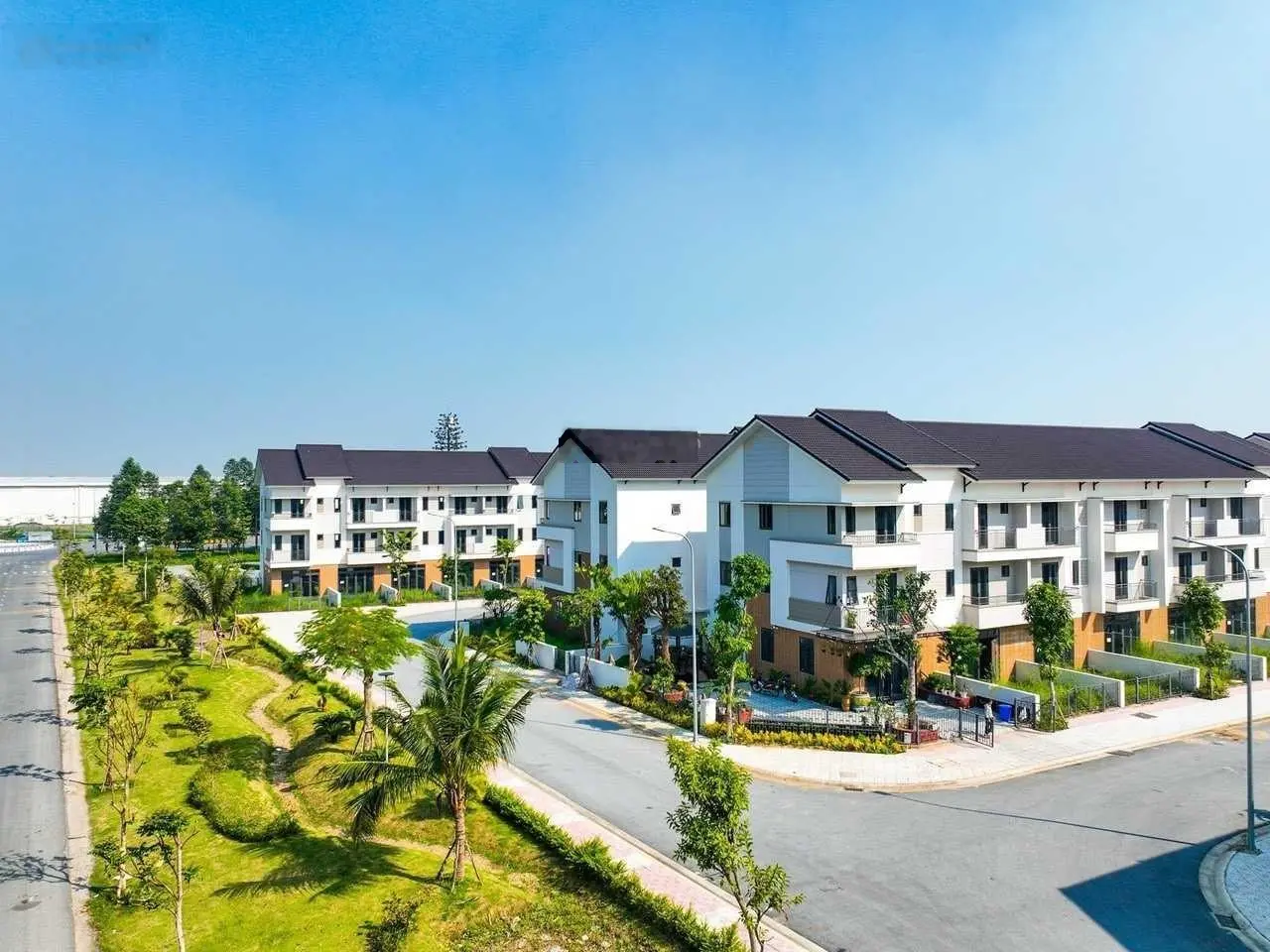 Mở bán shopvillas Lake View - Centa Riverside Vsip Từ Sơn. Giá gốc trực tiếp CĐT vốn chỉ từ 2,3 tỷ