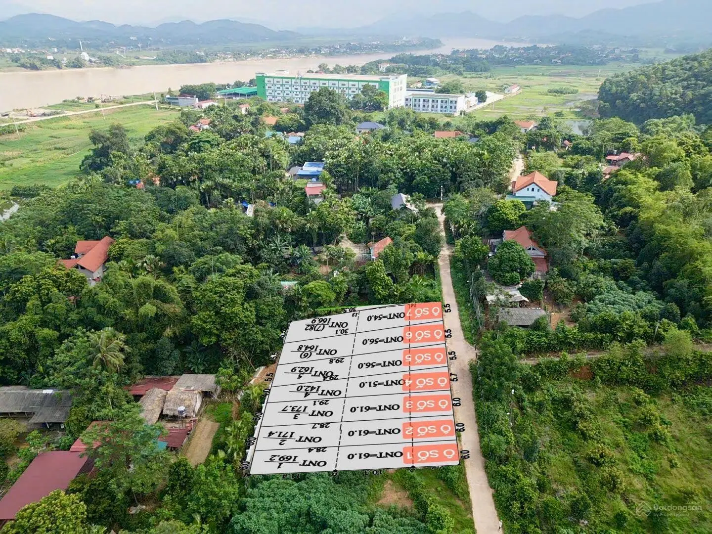 Bán đất Thanh Thủy, 171m2, mặt tiền 6m, đường bê tông 6m, tổng 17m hlang đường, sẵn sổ, 4xx triệu