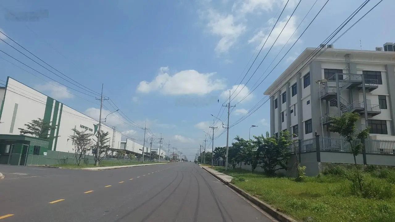 Bán 22,000m2 đất khu công nghiệp Hố Nai 3. Trảng Bom. Đồng Nai