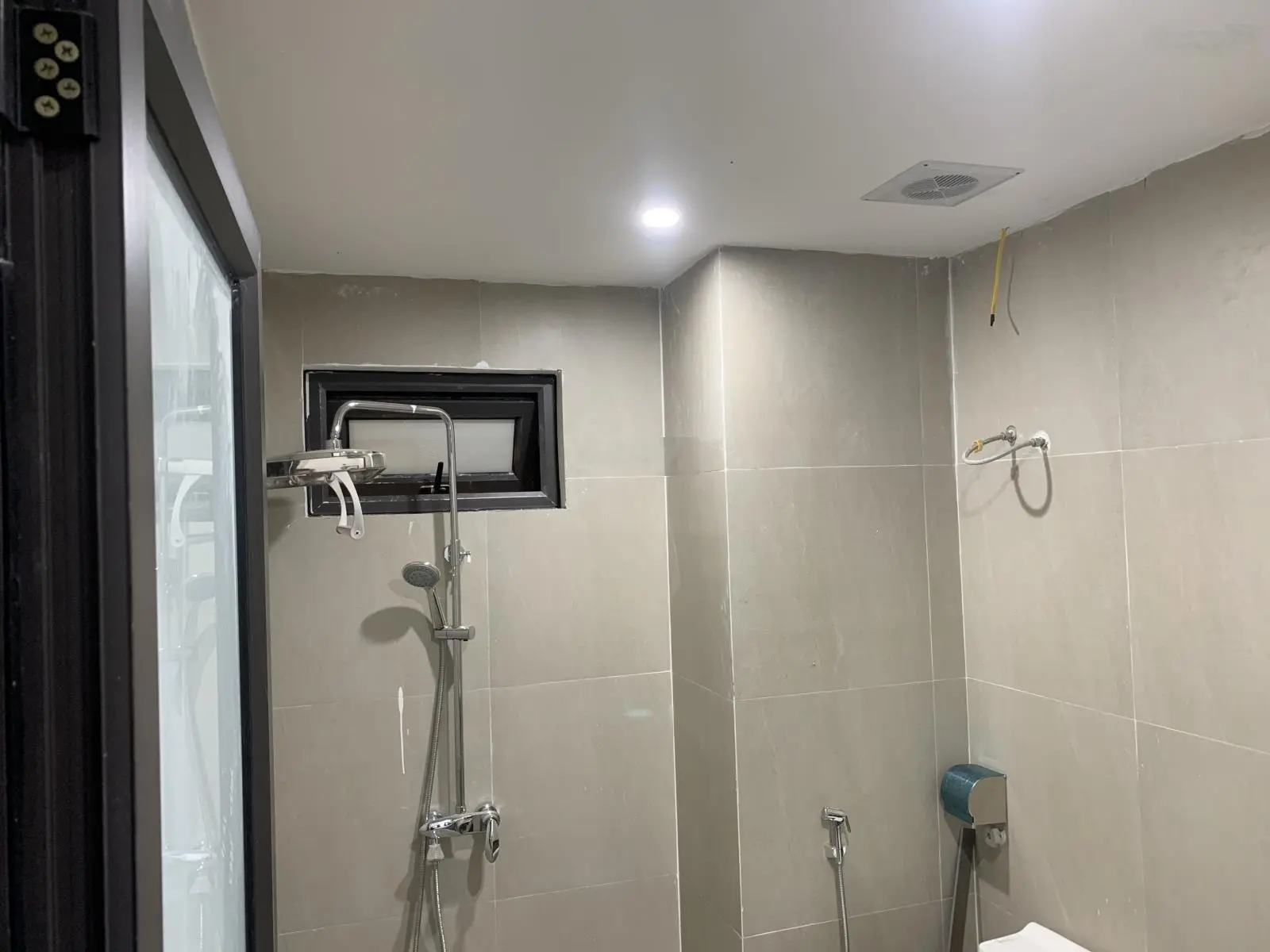 Vĩnh Ninh,Nhà mới, ở ngay, 42m2 5 tầng, nhỉnh 4 tỷ, kiên cố, gần ô tô, full tiện ích, 0835149768