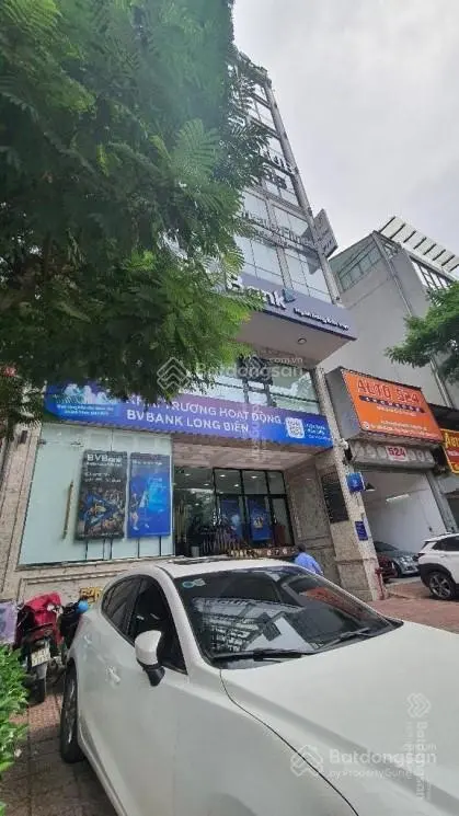 Bán nhà mặt phố Nguyễn Văn Cừ vỉa hè 7m, kinh doanh siêu đỉnh. Dt: 525m2, 4T MT: 15m. Giá: 84 tỷ tl