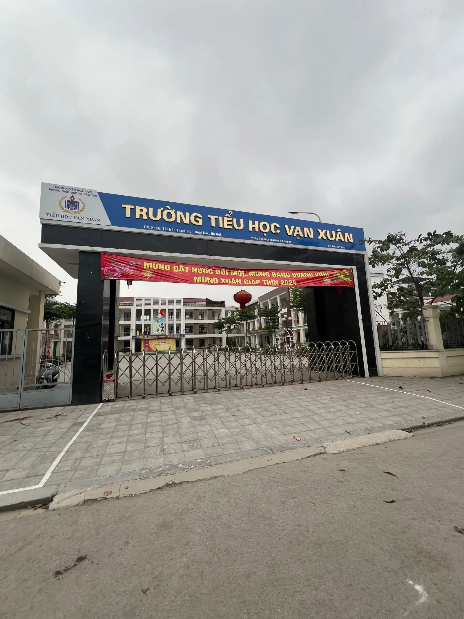 Bán đất dịch vụ Trôi mặt Lideco, đối diện là trường học cấp 1 thị trấn Trôi