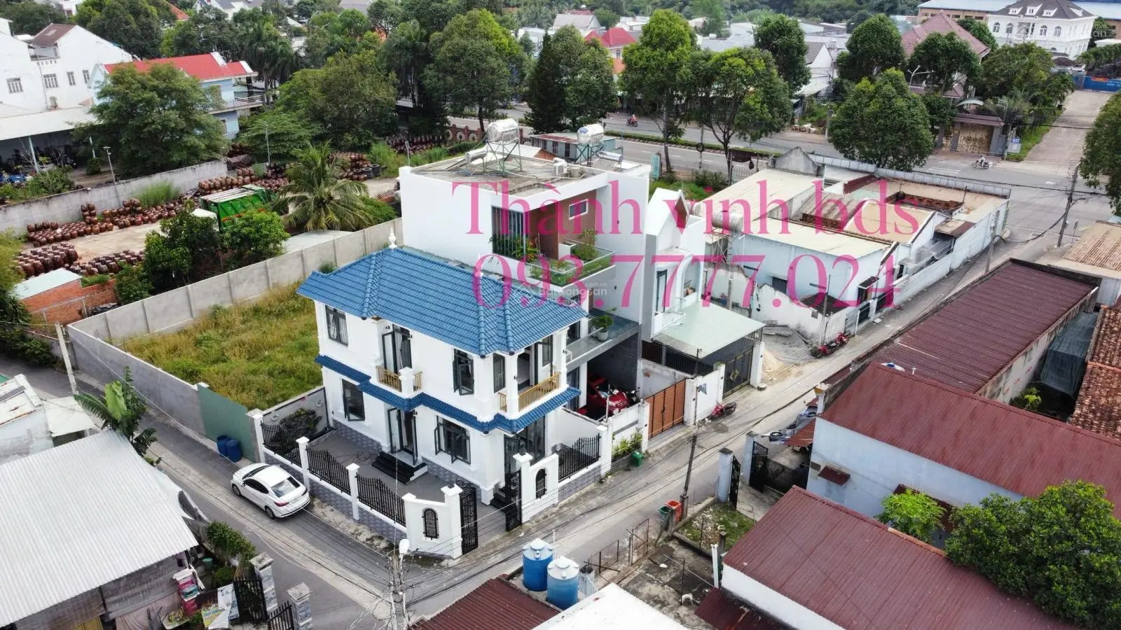 Bán nhà riêng tại nhánh đường nguyễn chí thanh, villa 2 mặt tiền giá tốt cực đẹp