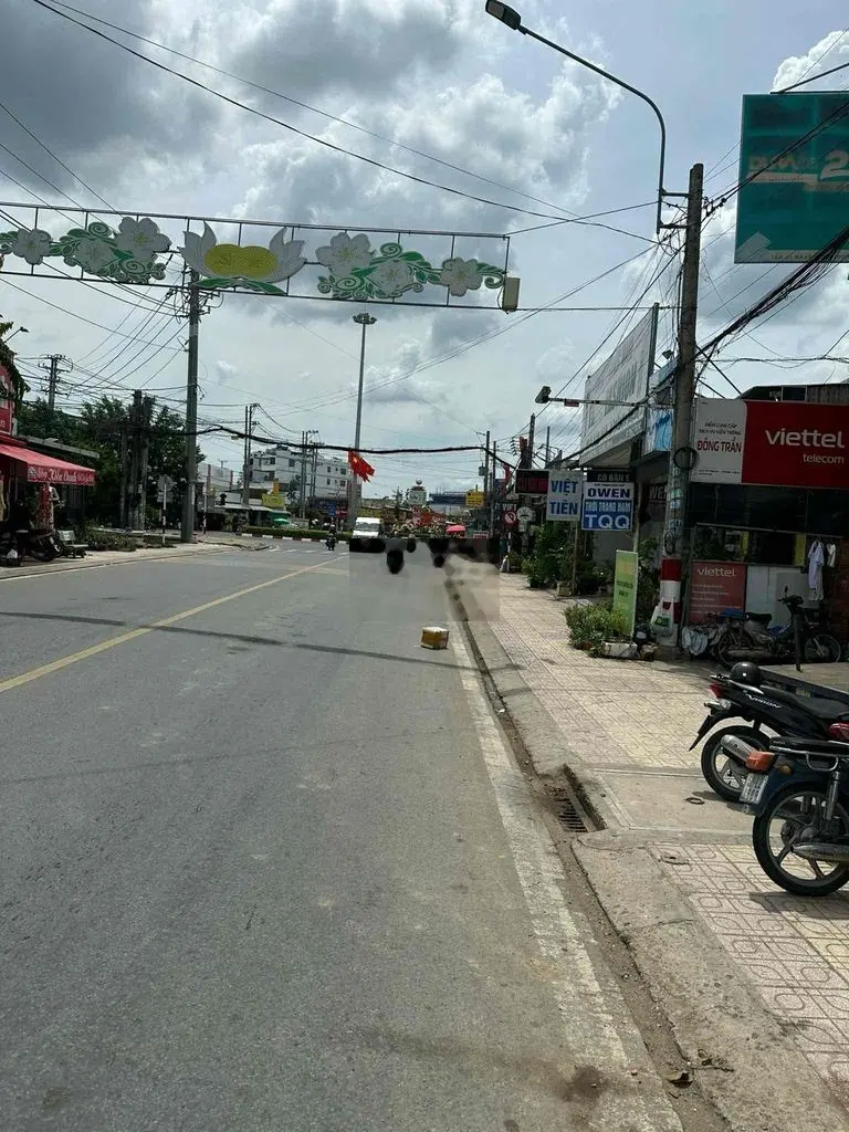 Cần bán gấp đất MT Hoàng Quốc Việt, Ninh Kiều, CT gần ĐH Cần Thơ SHR