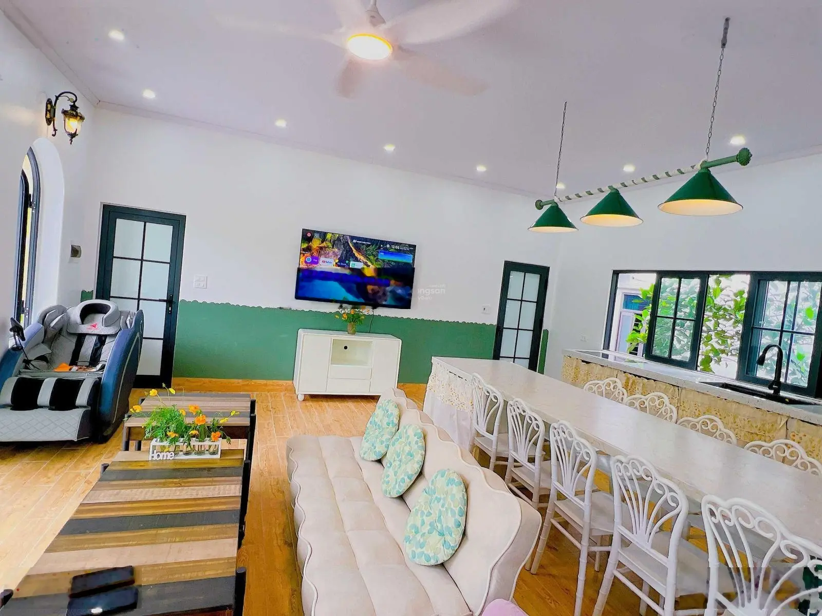 Bán 800m2 đất nghỉ dưỡng sẵn Homestay 4PN