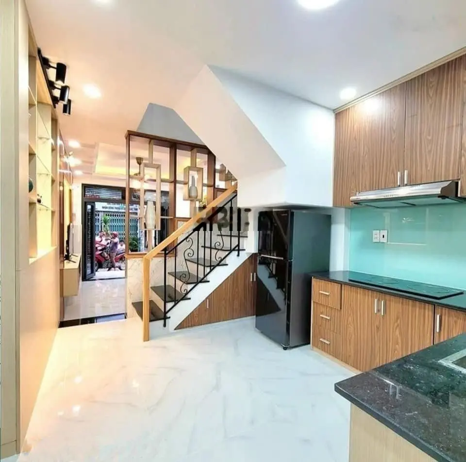 Bán nhà tại Tuệ Tĩnh, 2,79 tỷ, 56m2, view đẹp, uy tín, Q11 đang cho thuê 12 tr/tháng gọi 0909718803