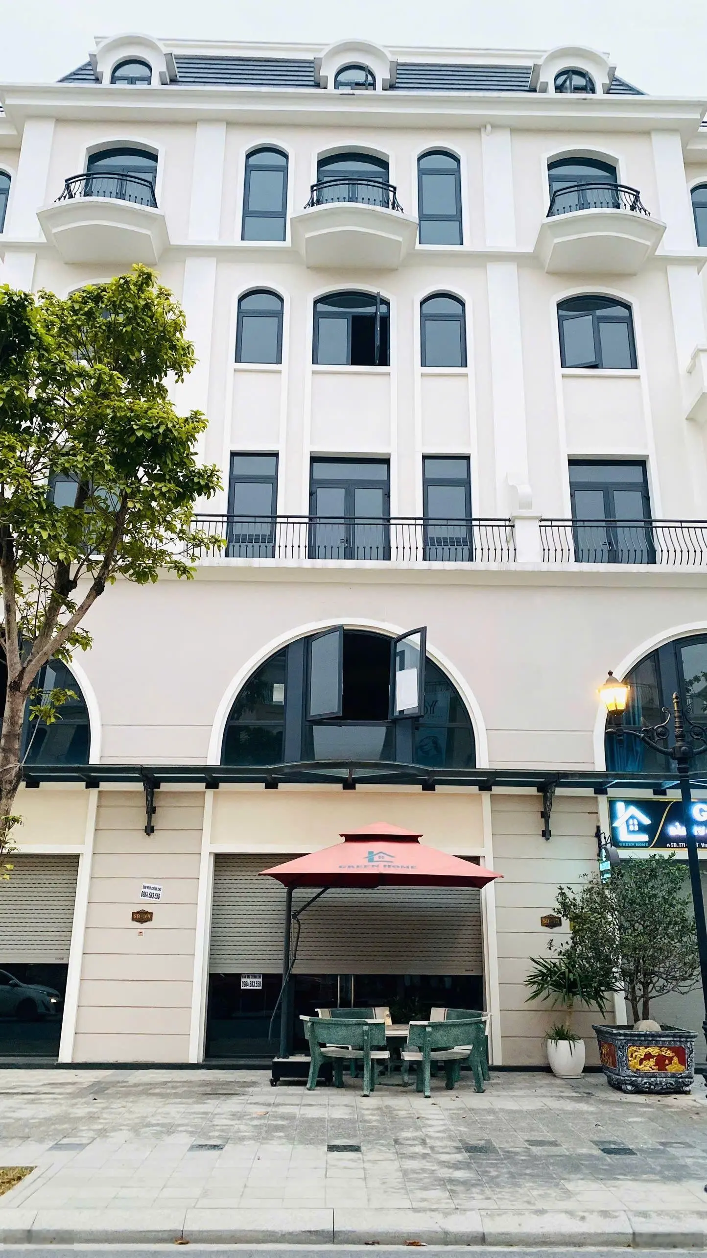 Shophouse Sao Biển 2 mặt tiền, CK 31% gần 10 tòa chung cư cao cấp gần quảng trường Kinh đô Ánh sáng