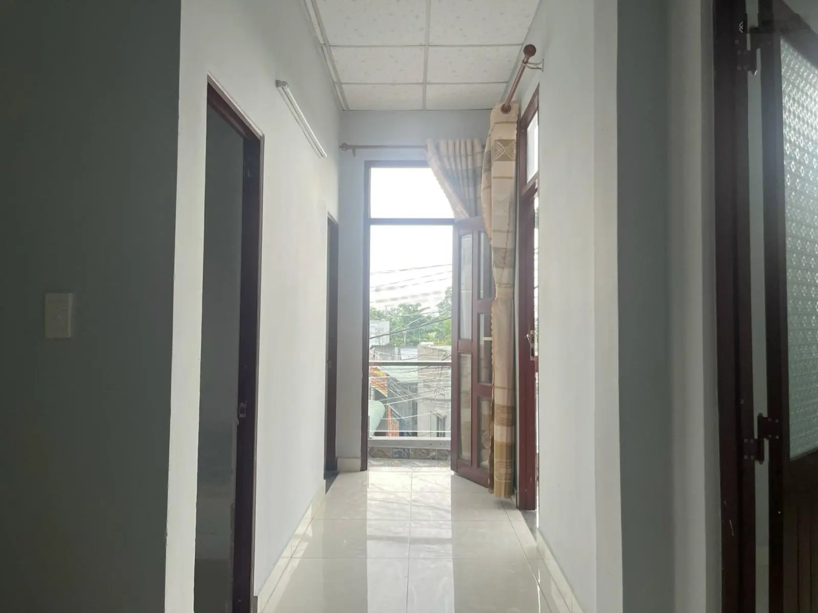 Nhà riêng thổ cư 70m2 chỉ 1 sẹc Bùi Hữu Nghĩa, Tân Vạn.