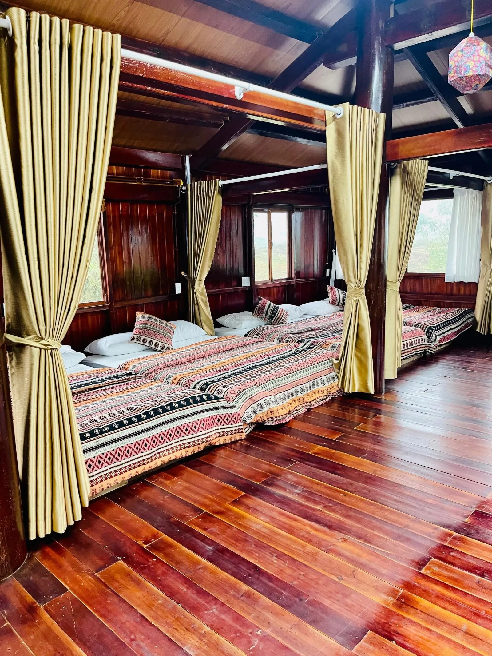 Cần sang nhượng homestay đang kinh doanh Kim Bôi, Hoà Bình, diện tích 3000m2 đang kinh doanh