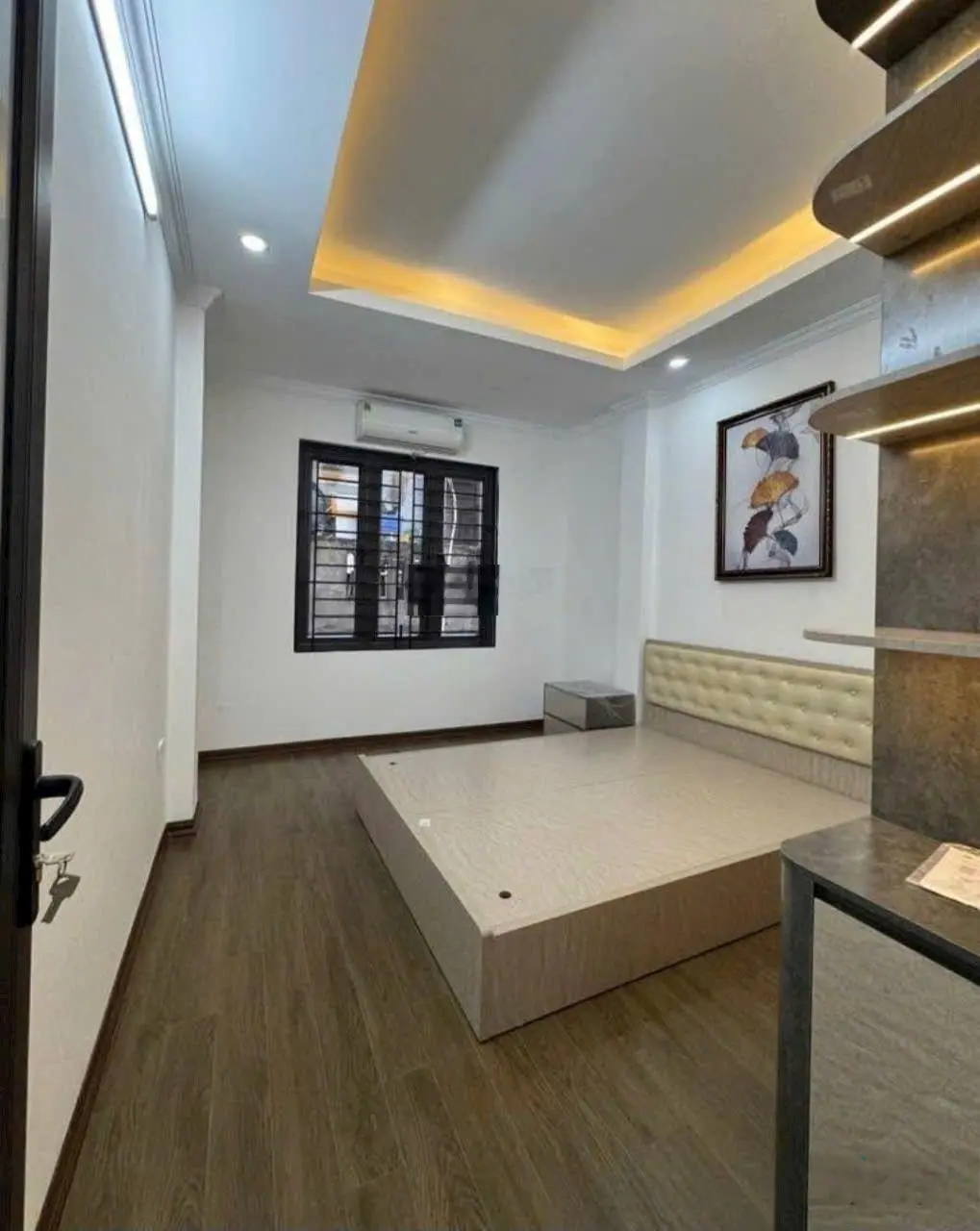 Hơn 6 tỷ, nhà Văn Hội Cổ Nhuế, 40m2, 5T mới, 6 PN, mỗi tầng 2 phòng, Nhà mới lô góc 2 mặt thoáng