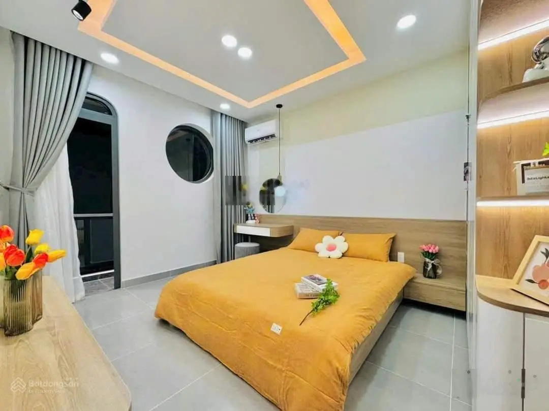 Hàng hot giá rẻ 1 trệt 2 lầu | cô An bán gấp nhà Trần Quang Diệu, P14, Quận 3 38.5m2