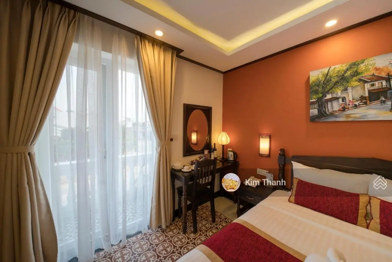 Bán hotel đang kinh doanh tốt - mặt phố lý thái tổ, hội an