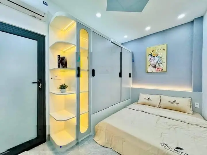 CHÀO MỪNG NĂM MỚI VỚI CĂN NHÀ MỚI giá 3tỷ350, 52m2, Võ Trường Toản, P15, Q5. LH: 0921922735 Nguyên