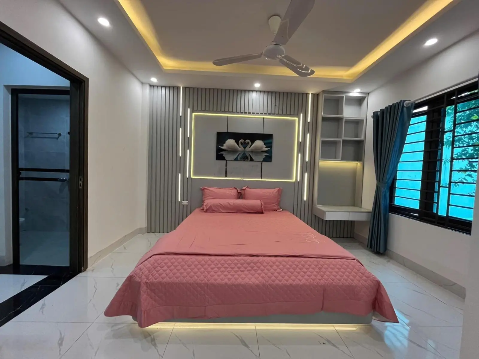 Nhà đẹp La Phù 4,5T*32m2, ôtô đỗ cạnh, gần chợ, Trường, 5p ra KĐT Gleximco, Aeon Hà Đông