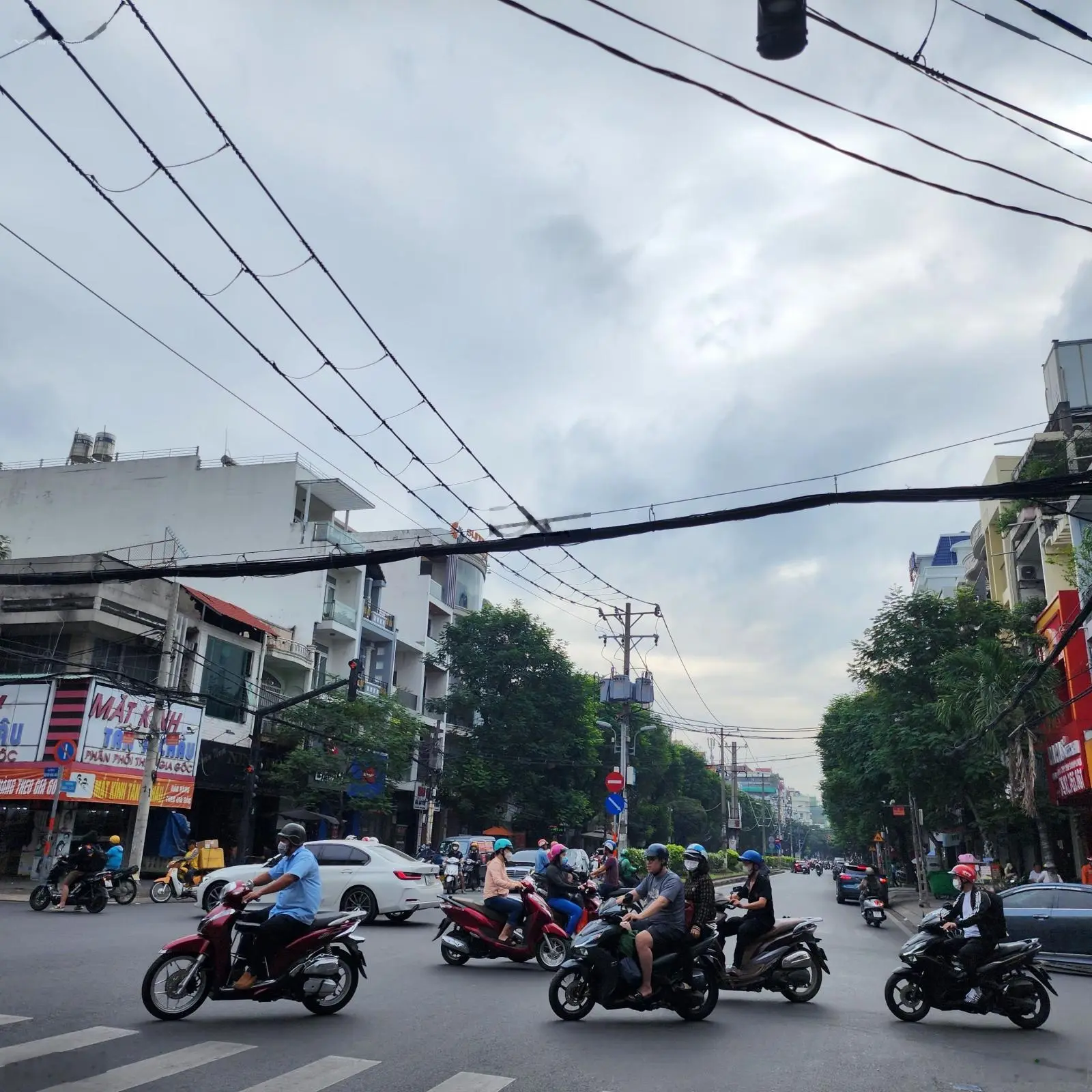 Bán Nhà Mặt Tiền Bàu Cát Đôi Trung Tâm Khu Bàu Cát Giá Tốt Nhất Cung Đường