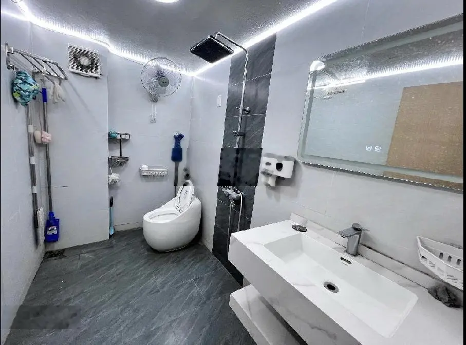 Bán NR 4PN, 3WC, 65m2, giá cực chất 12,9 tỷ tại Quan Hoa, Cầu Giấy, HN