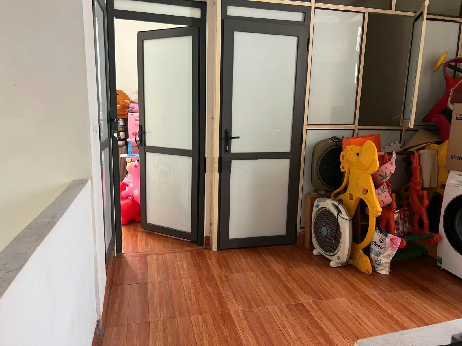 Bán nhà riêng tại Tả Thanh Oai, 3,6 tỷ, 32m2, hàng hiếm view đẹp