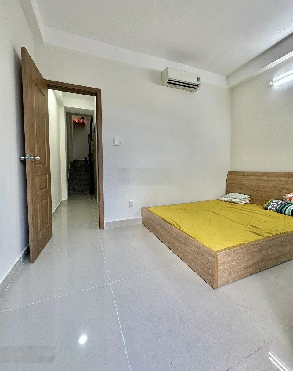 Hot! Bán nhanh nhà 33,5m2 Bà Hạt, P9, Quận 10, gần khúc giao Nguyễn Tri Phương giá 2tỷ120