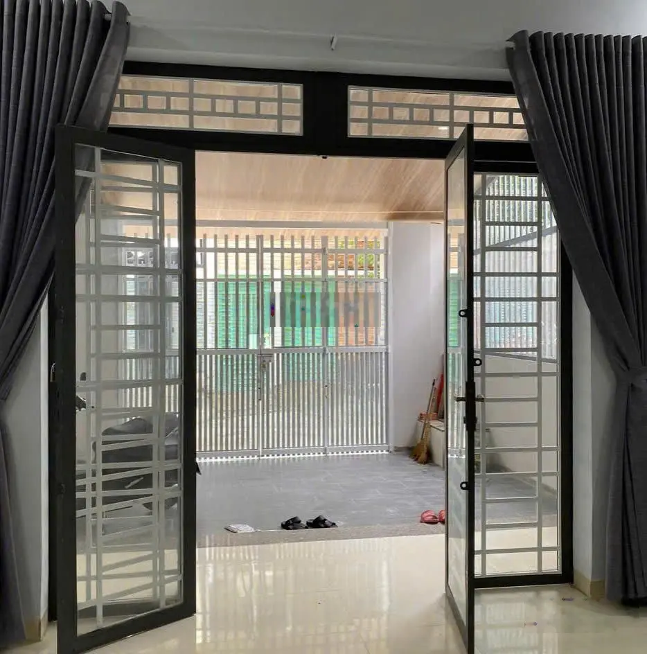 Hàng hiếm đầu tư giá tốt-nhà 2 tầng 110m2,ngay Vạn Phúc City,Thủ Đức,giá chỉ 6,95 tỷ,sổ hồng sạch