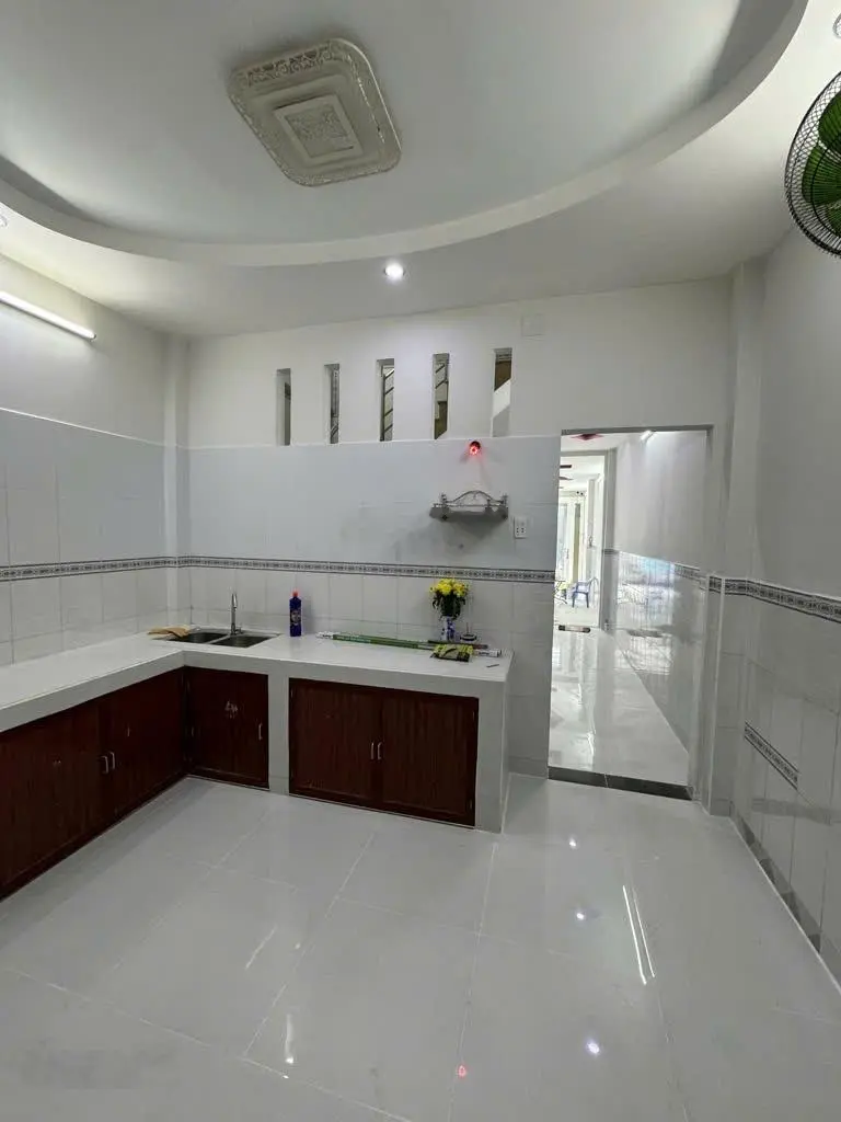 Bán NR Đường Lê Tấn Bê, 4,8 tỷ, 100m2, 3PN, 2WC, Bình Tân, HCM giá ưu đãi