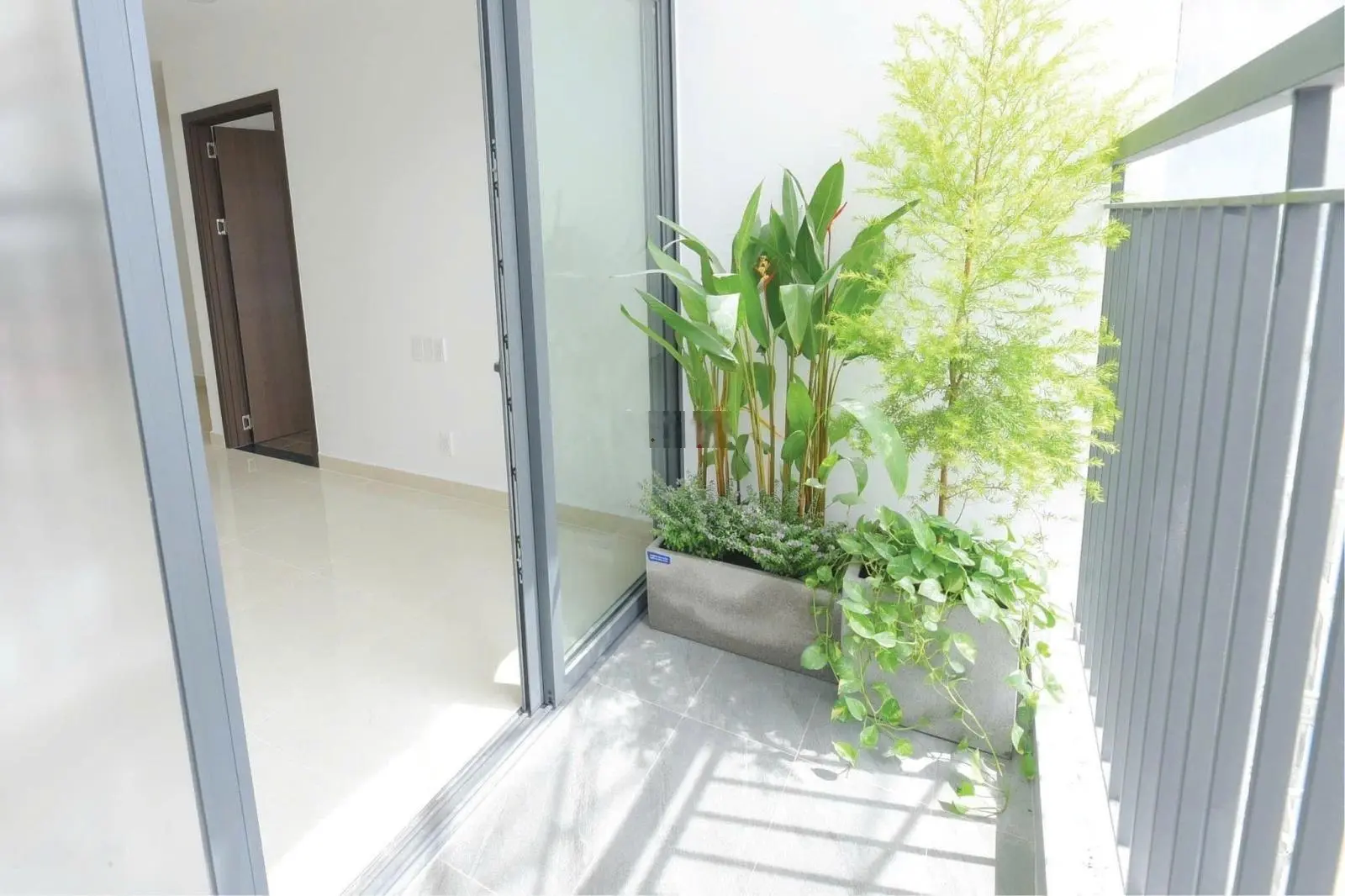 Bán gấp căn 2PN2WC 68.2m2 2.75 tỷ Phú Đông Sky Garden view Đông Nam - giá thật căn đẹp