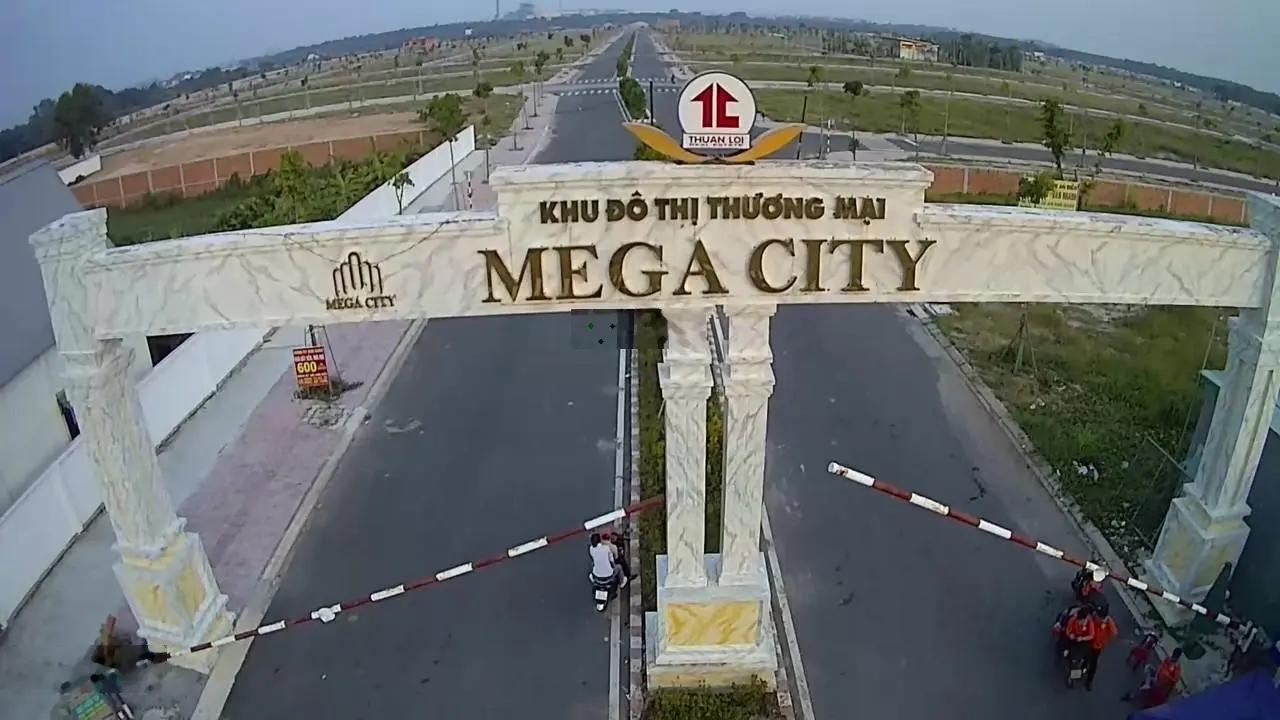 Cần bán lô A24 ô 29 dự án Mega City 1, giá bán rẻ đối diện công viên 1.2 ha