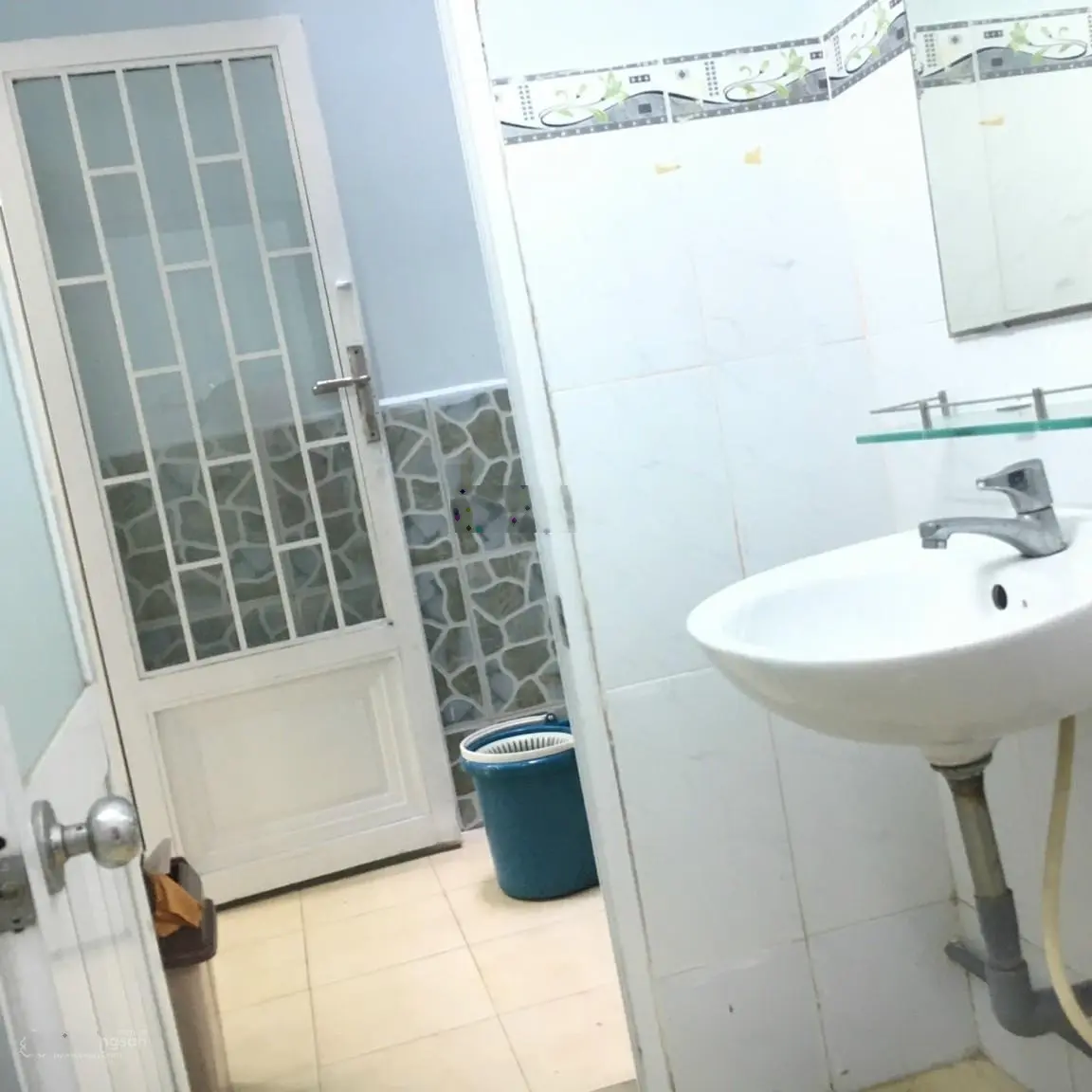 Bán nhà riêng tại Lê Văn Lương, 1,2 tỷ, 60m2, 2PN, 1WC