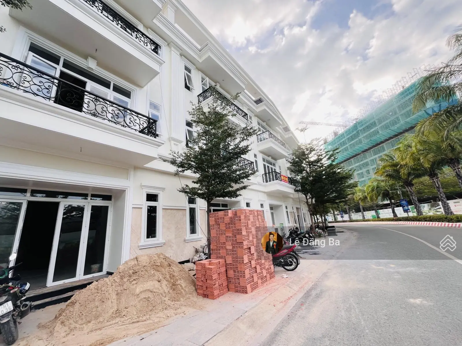 Cần bán Shophouse - Nhà phố thương mại khu TMDV Phú Mỹ Biconsi, diện tích 7x17m, 1 trệt 3 lầu