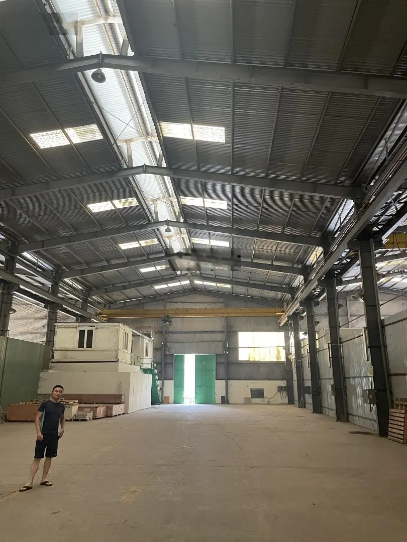 Chuyển nhượng nhà máy 1ha tại KCN Hà Bình Phương, Thường Tín. Có 600m2 xưởng, 400m2 văn phòng