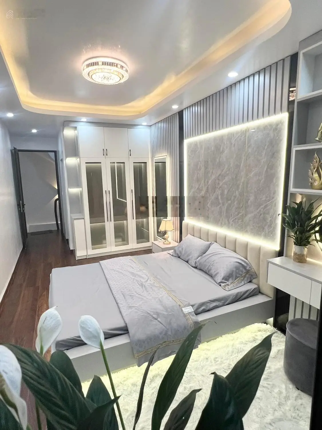 Bán nhà riêng tại phố Khâm Thiên, 6 tỷ VND, 28/32 m2, 4 tầng cực chất