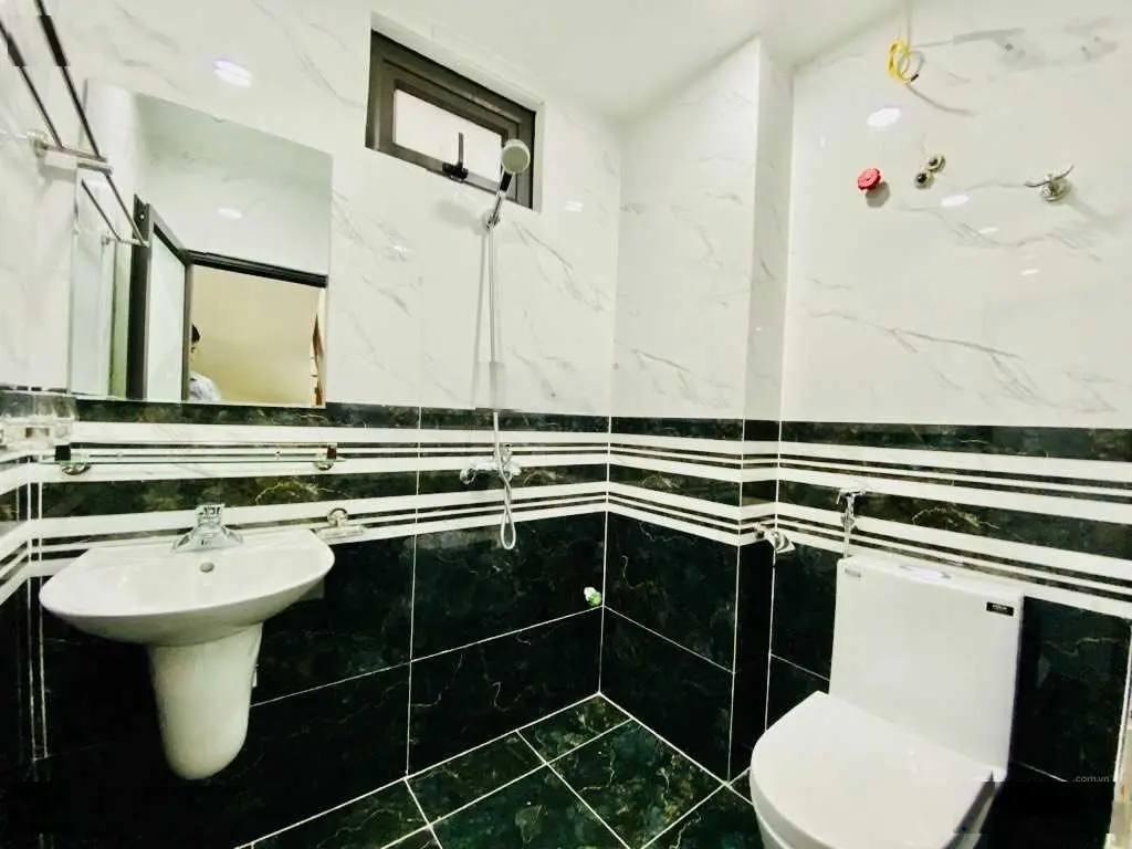 Bán nhà Minh Khai, Bắc Từ Liêm, 15m ô tô, bãi đỗ, gần quận ủy, 31m2, 5 tầng, hơn 4.5 tỷ 0397931387