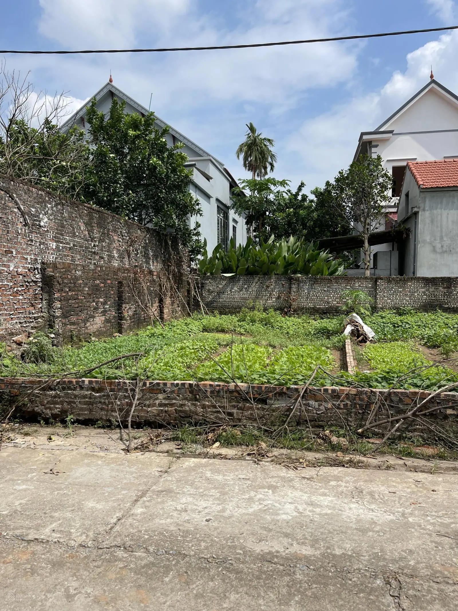 SIÊU PHẨM CHỢ XÂM XUYÊN X.HỒNG VÂN .H THƯỜNG TÍN, ô tô đỗ cửa giá nhỉnh 2 tỷ